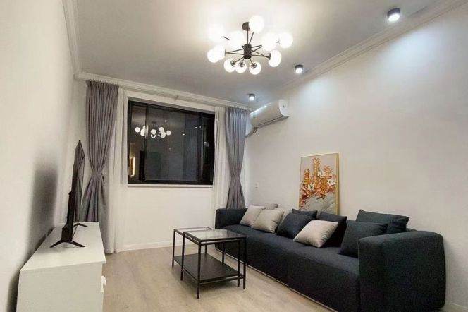 zhongshan park 1BR/big living room@L2/3/4