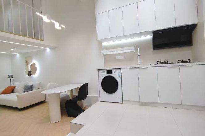 Cozy 1Br Floor Heating C/A Huaihai M Rd