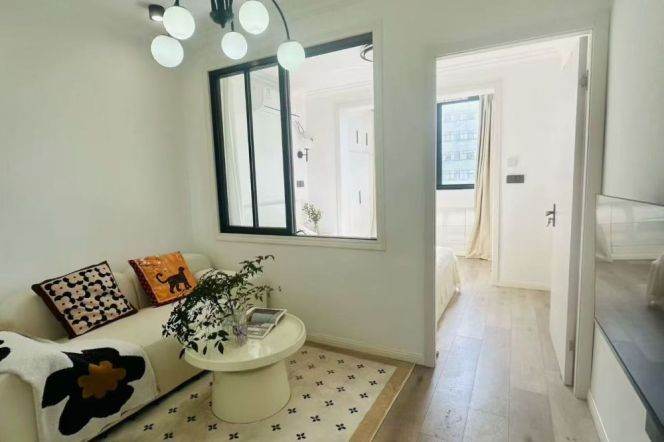 Furnished 1bd w/ elevator-Zhongshan Park