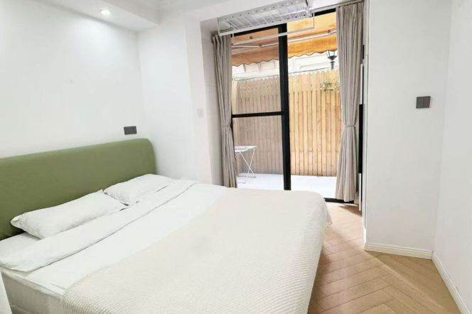 Furnished 1bd w/ Garden-Zhongshan Park