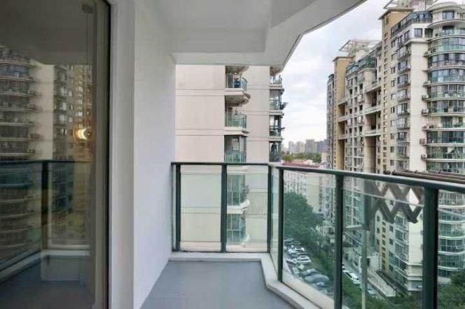 River View 150sqm 3Beds 2Bts Balcony@Zhongshan Park