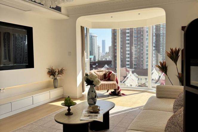 Modern&Spacious 3BR-2bathr Apt | Zhongshan Park & Good view | Great sunshine +First rent