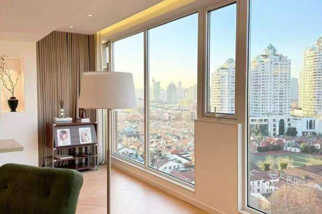 South Shaanxi station spacious & nice 3br2bt with 35k