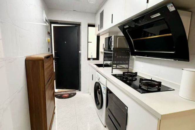 Furnished 1bd w/ Garden-Zhongshan Park