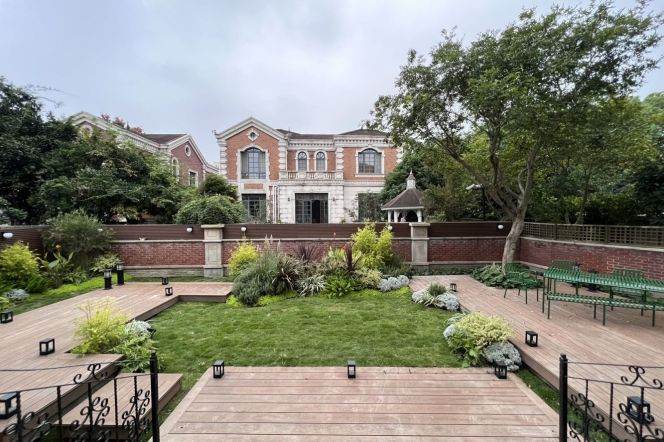 very modern big 5brs floor heating big garden near Zhang jiang 