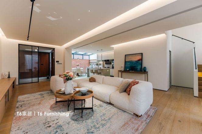 Entire lane house  4Br/3bt@West yan'an rd 280sqm with large living room Pool terrace 