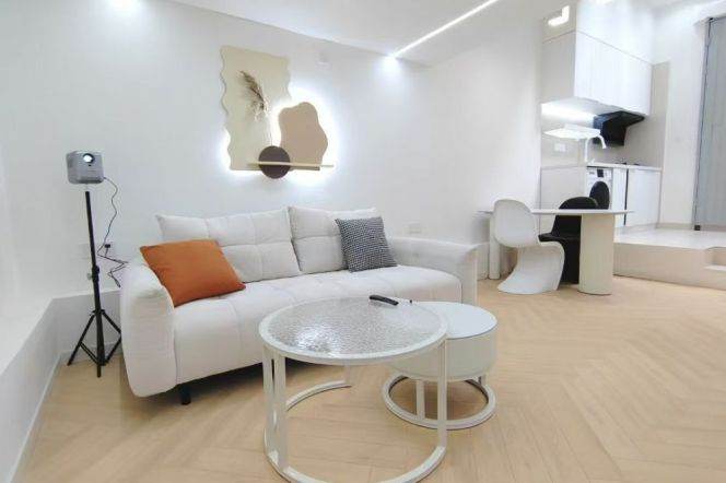 Cozy 1Br Floor Heating C/A Huaihai M Rd