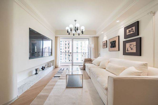 Morden 2brs with floor heating and balcony in Xujiahui an