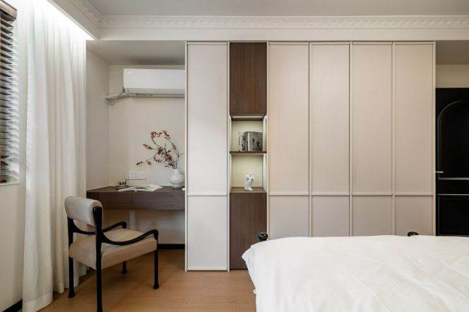 Spacious and bright 3Br/2bt@zhongshan park 150sqm quality design 