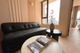 High rise Bright 1br apt,CA,floor heating,close to Caohejing,Line 9