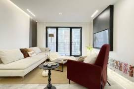 Stunning 3Beds in Jing'an with Floor Heating/Dual Metro /Double Balconies/ Full Smart Home