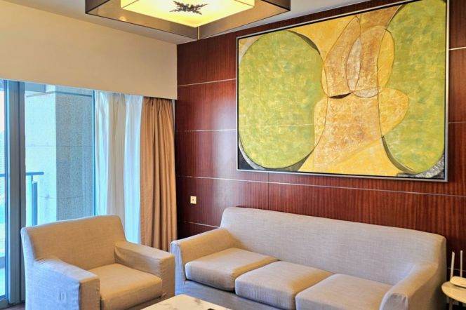 2br Service apt in Xuhui District Near Xujiahui Station(Line 9/11)