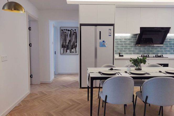 Elevator 3 + 1br-Changning Road - 4 minutes to Line 2/3/4 - Zhongshan Park