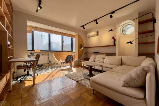 Charming 2Brs/1Lr/1Bt apt nr Shanghai library,M10/11