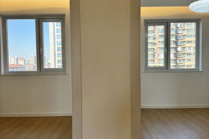 Modern & Cozy 3Br-2bath Apt | Zhongshan Park metro L2/3/4 | Elevator+Heating