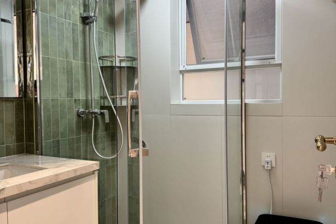 Modern&Spacious 3BR-2bathr Apt | Zhongshan Park & Good view | Great sunshine +First rent