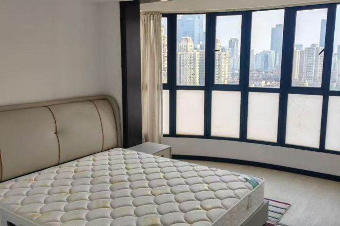   Prime Jing'an Apt. | 135㎡ 3BR w/ Floor Heating | 13.5K/Month!
