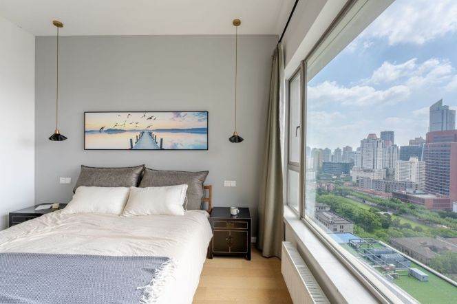 High-rise 3br/2bt Flat in Wellington Garden