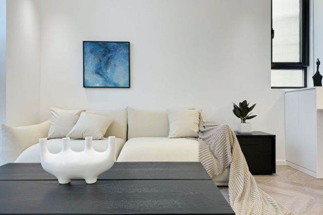 1br-Yuyuan Road-3 minutes to Line 2/11 Jiangsu Road