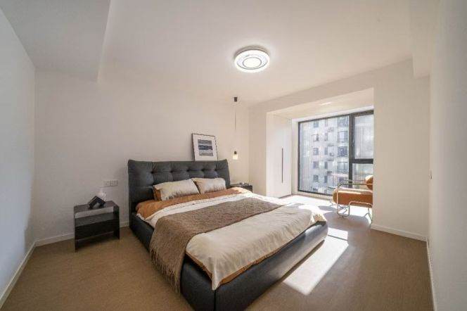  Family Friendly 3Beds in Xujiahui. Floor Heating /Triple Balconies /Full Smart Home