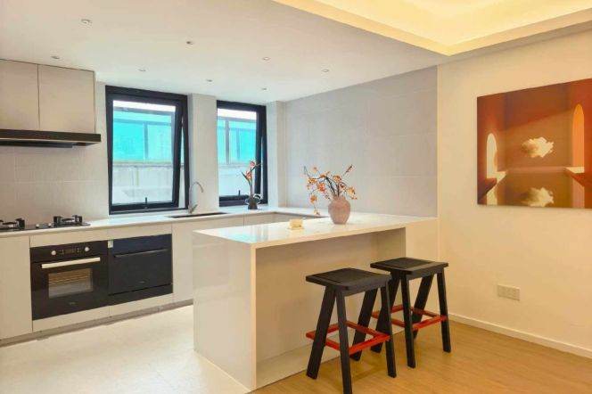 Jinshajiang Rd Station Elevator 3Br/2Bath Line3/4/13