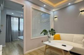 Yishan rd 1BR 1LR@L3/4/9,elevator/bright room/Nice deco&location