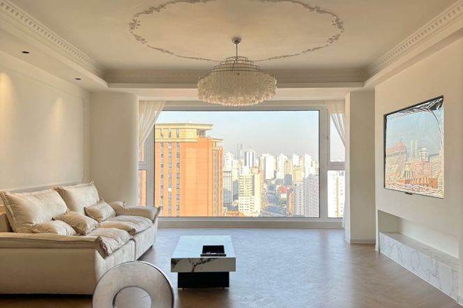 Huge 3brs&3baths with perfect high rise near Zhaojiabang Road