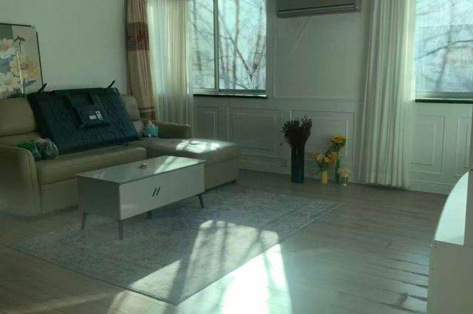 3 brs near L3/L4 west yan'an rd station