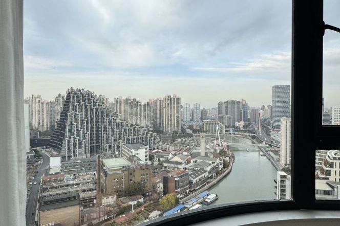 Suzhou Creek | Simple & Beautiful 2BR + Big windows&River view | Hanzhong rd metro | Good view