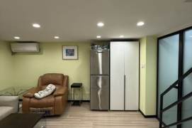 Exquisite duplex 1BR 1 LR & two mins walk to IAPM 