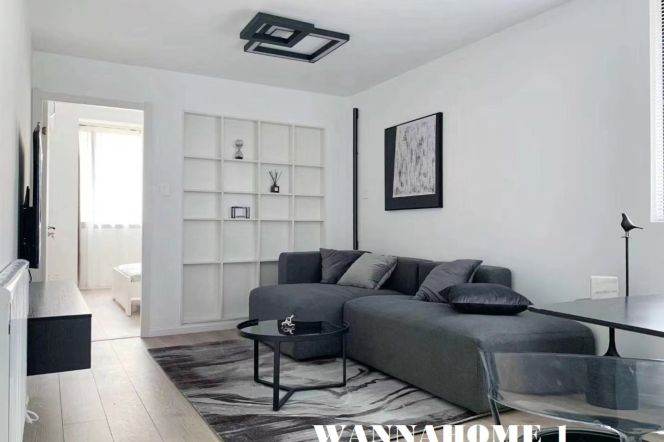 Spacious&Modern 2Bdrs 1Bath Apt+L2/3/4 Zhong Shan Park+5F Walk Up