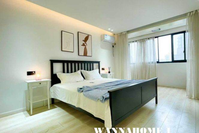 Bright&Spacious&Modern 3Bdrs 2Baths Apt+Zhong Shan Park+Awesome View+Great Compound