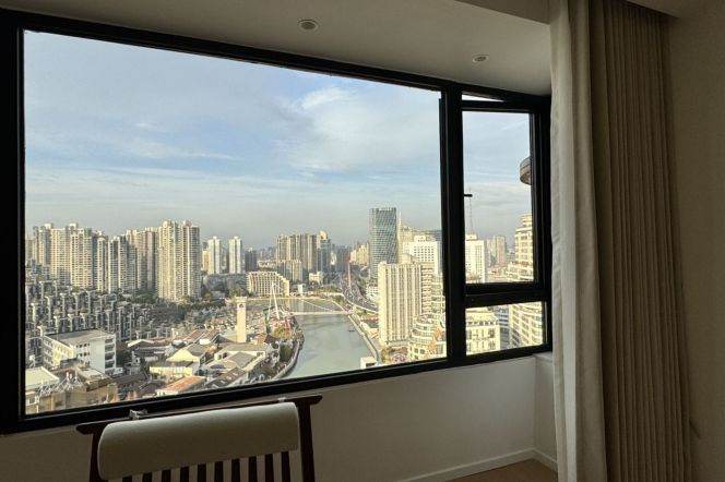 Suzhou Creek | Simple & Beautiful 2BR + Big windows&River view | Hanzhong rd metro | Good view