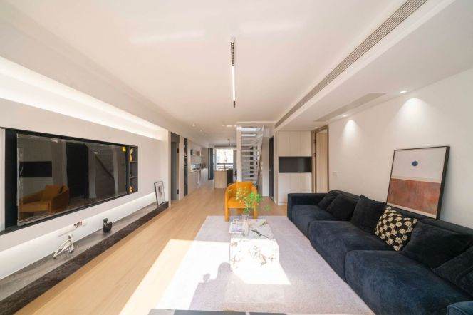  SUPER TERRACE 3br-3baths @Xujiahui,Zhaojiabang Road St.,metro Line 4/7/9/11