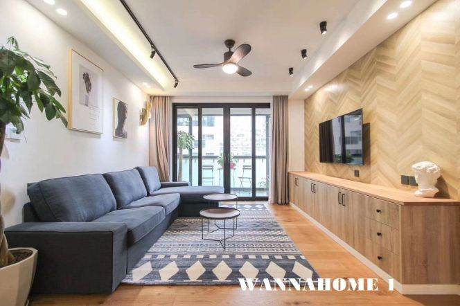 Awesome View+Modern&Really Bright&Spacious 2Bdrs 2Baths Apt+Xu Jia Hui CBD+Top Compound