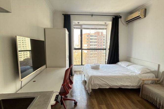 Super cozy 1br w elevator nr iapm  