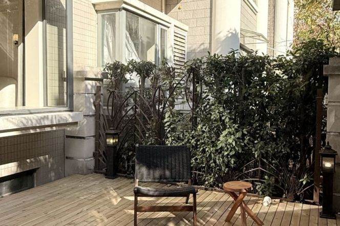 Morden 3brs with garden and floor heating  in Gubei