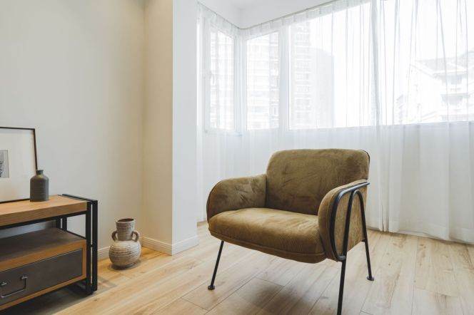 changping rd elevator 2BR/big living room@L7/13/14