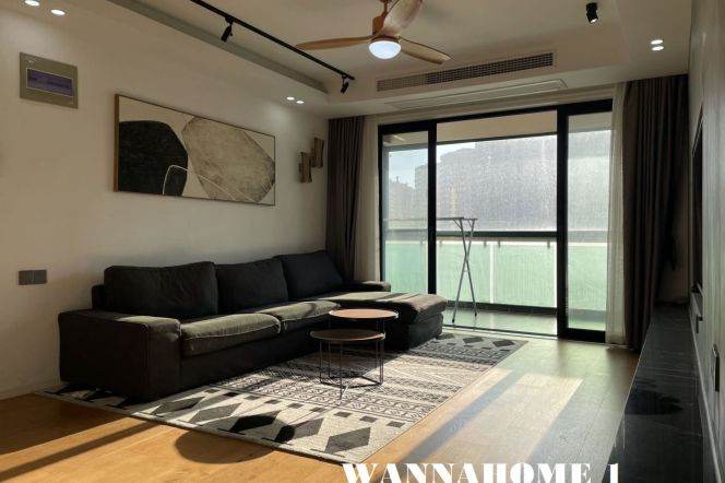 Large Balcony+Modern&Really Bright&Spacious 3Bdrs 2Baths Apt+Xu Jia Hui CBD+Top Compound