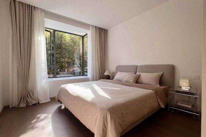 Pudong/Nice yard+spacious 2br 2lr/floor heat/big living room,Sanlin@L11