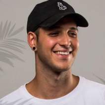 DJ: Guille Placencia X Labarra