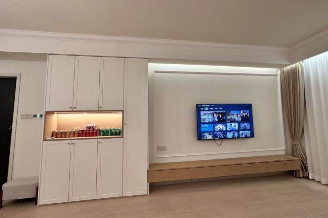 Brand new decoration with floor heating in Gubei 