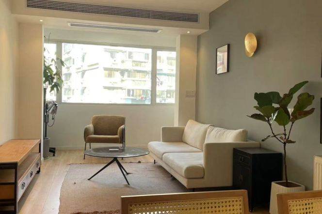 Bright&Modern&Spacious 2Bdrs 1Bath Apt+L13/14 Wu Ning Rd+Nice Compound