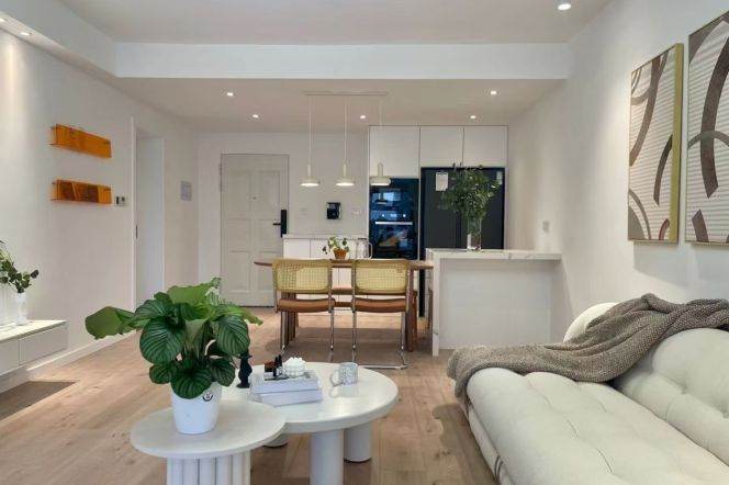 Changde/Xinzha Rd floor heating 3brs/2lr/2ba apt wt balcony; L7