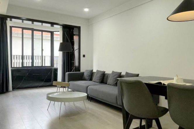 Modern&Spacious&Really Bright&Well-Designed Elevator 1Bdr 1Bath Apt+Jing An Temple