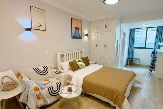 Cozy&bright 1br@west yan’an rd sta 4.5k