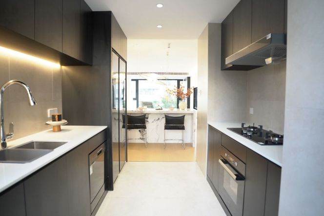 Morden 3brs with floor heating  beside beautiful Su zhou river