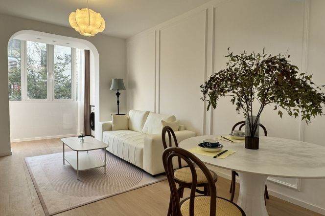 Modern 1Br + elevator | Hongqiao rd metro L3/4/10 | Central AC | 8.4K