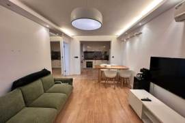 1+1 br near L10 shanghai library station