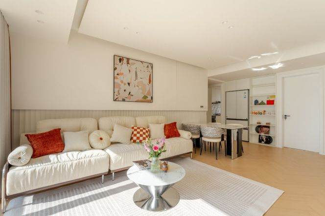 Bright 3br/2bt Flat with Big French windows, Xujiahui